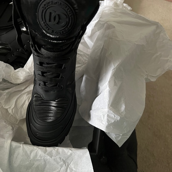 Dolce Gabbana 2021 hiking boots - Picture 2 of 5